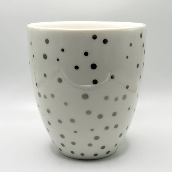 Cypress Hill Large Polka Dot White & Silver Heart Coffee/Tea Mug - Picture 4 of 6